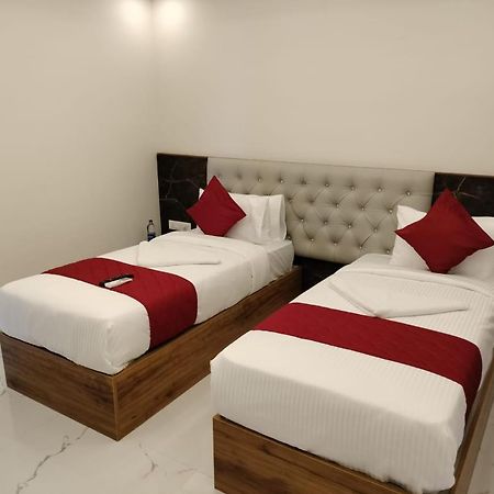 Mayuri Residency Hotel Attibele Εξωτερικό φωτογραφία