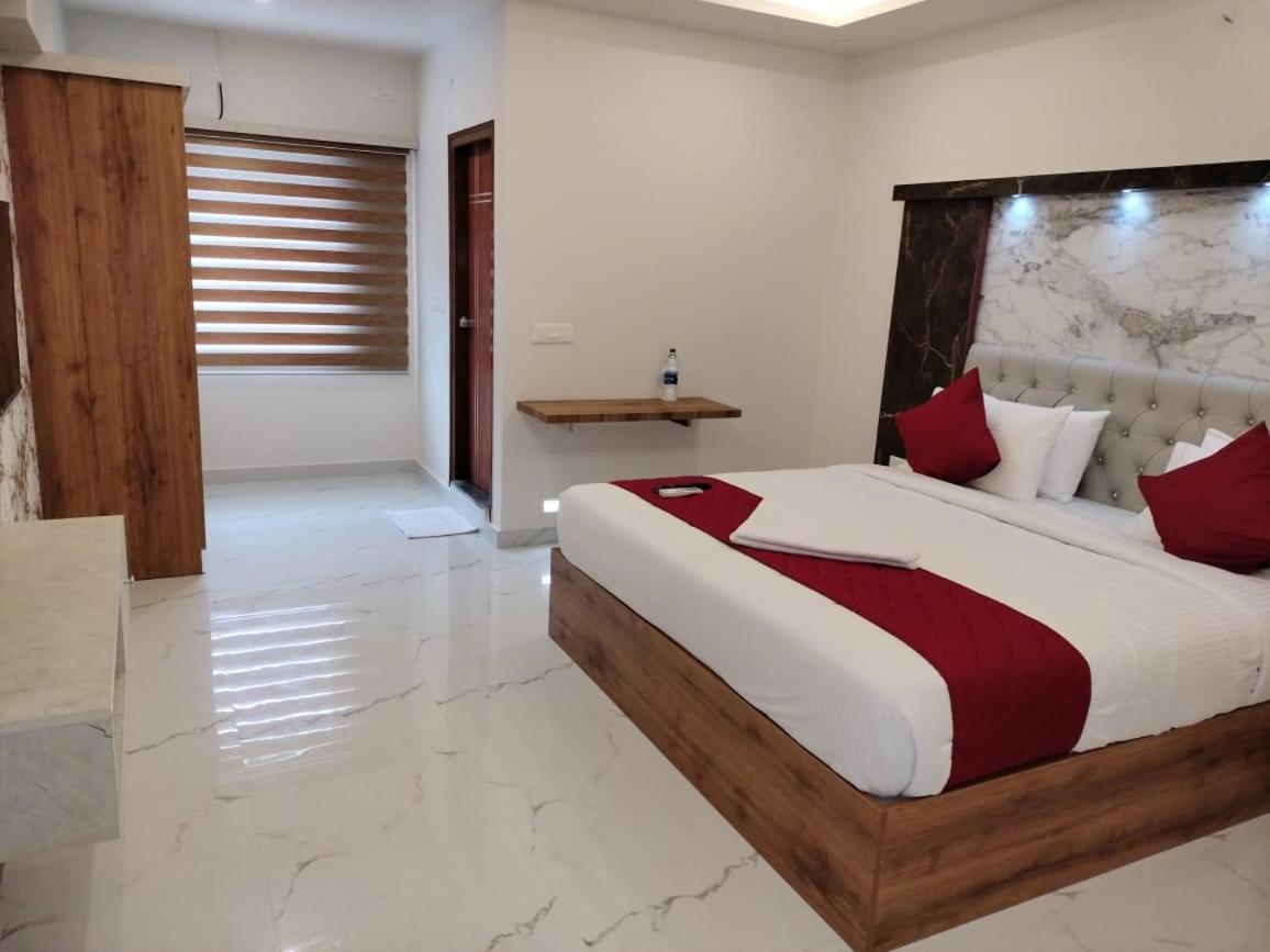 Mayuri Residency Hotel Attibele Εξωτερικό φωτογραφία